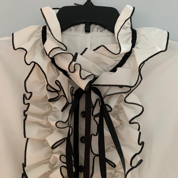 Blingor Ruffle Blouse - Picture 3 of 6